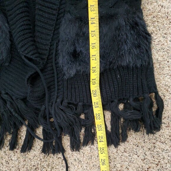 love lola Sweater Womans L Sleeveless Vest Knitted Faux Fur Fringed Black Front - Picture 11 of 12